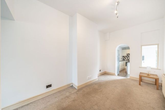 140A, Pembroke Road, London photo 2