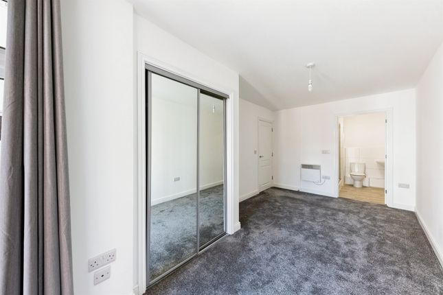 Flat for sale in Back Lane, Canterbury