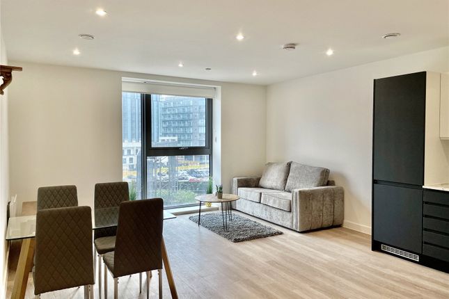 2-bed flat on 504 Laurence Place,, Embankment West, SALFORD, £238,000