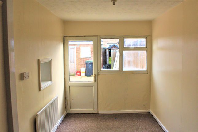 Semi-detached house to rent in Orchard Street, Kempston