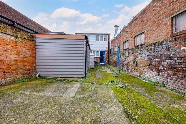 Semi-detached house to rent in Longport, Canterbury