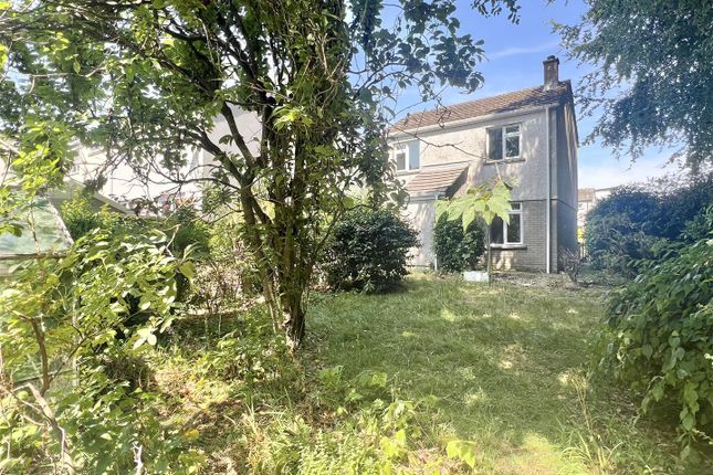 24, Watering Hill Close, St. Austell photo 2