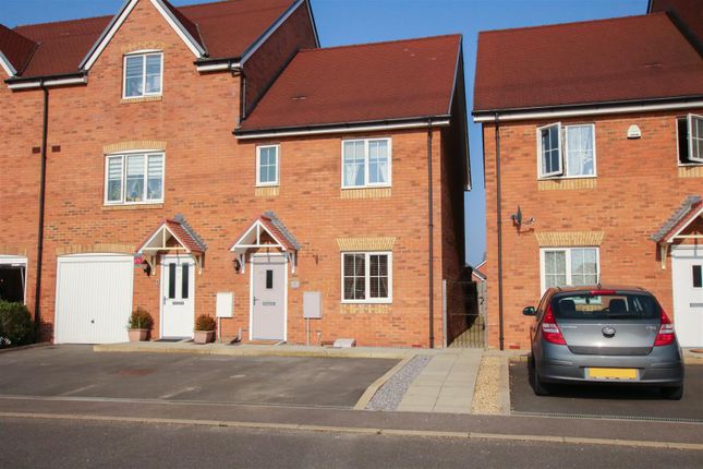 Thumbnail End terrace house for sale in Colney Road, Berryfields, Aylesbury