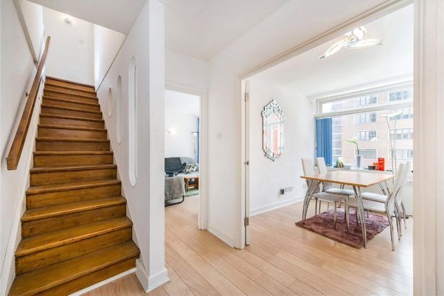 11 Centrepoint House, 15A, St. Giles High Street, London photo 2
