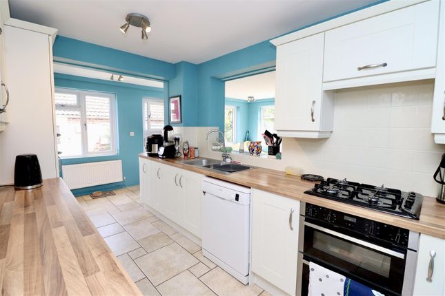 2, Moorfield Way, Wilberfoss photo 4
