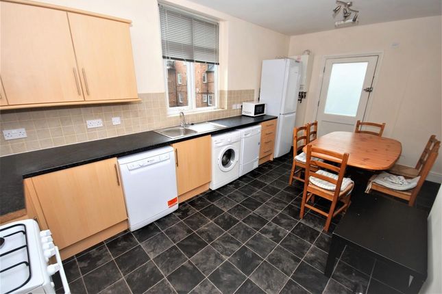 21, Clarendon Avenue, Leamington Spa photo 4