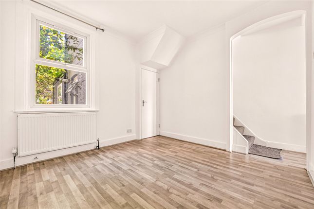 62, Lancaster Road, London photo 4
