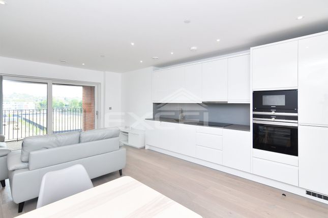 Thumbnail Flat to rent in Queenscroft House, 22 Thonrey Close, Colindale