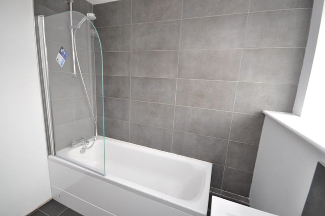 8a, North Street, Hornchurch photo 4