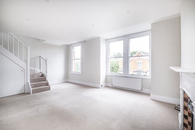 Thumbnail Flat to rent in Montague Road, London