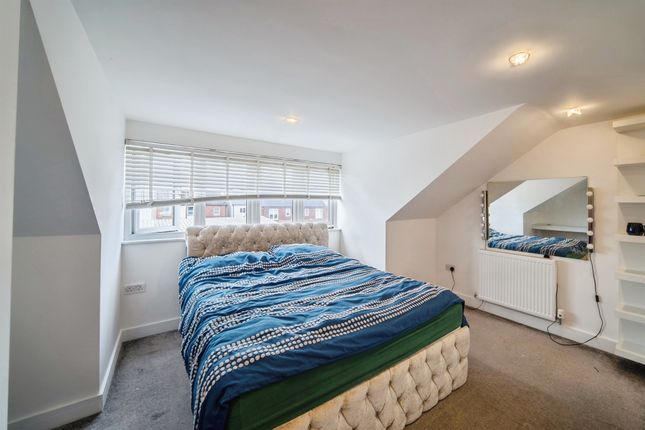 111, Judge Street, Watford photo 4