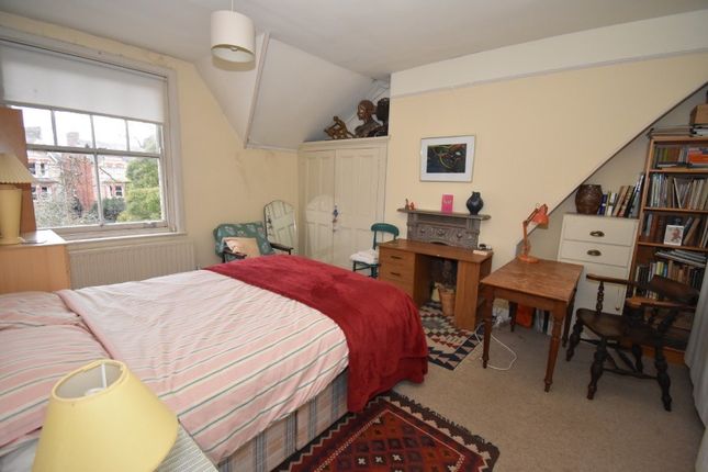 Town house for sale in Powderham Crescent, Exeter