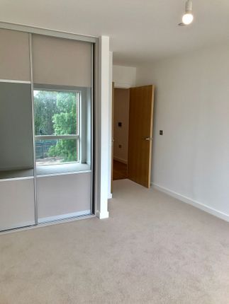 Flat for sale in Thonrey Close, London