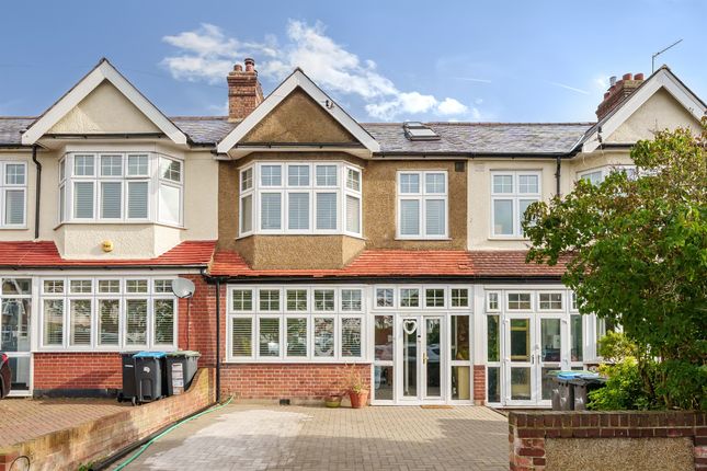 Thumbnail Terraced house for sale in Chase Side Avenue, Enfield