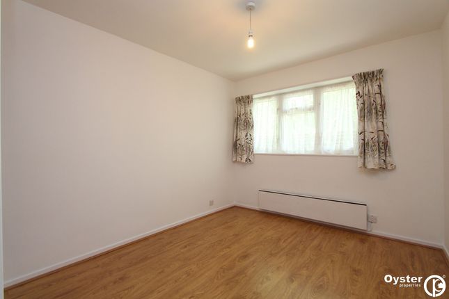 4 Kenilworth House Wolverton Road, Stanmore photo 4