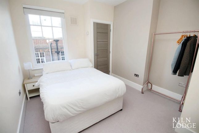 Flat for sale in Bank Chambers, High Street, Chelmsford