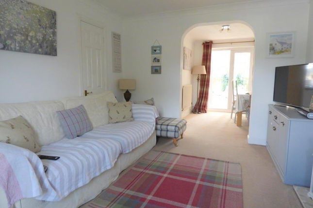 25, Camelia Close, Littlehampton photo 3