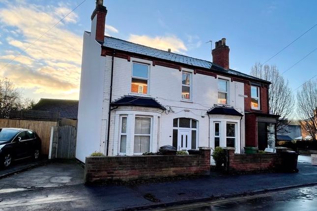 Thumbnail Semi-detached house for sale in West Parade, West End, Lincoln