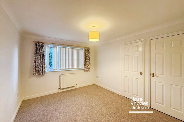 23, Foxhills, Ventnor photo 4