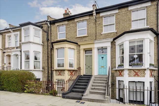 1-bed flat on 22A, Aldine Street, Shepherd's Bush W12, £425,000