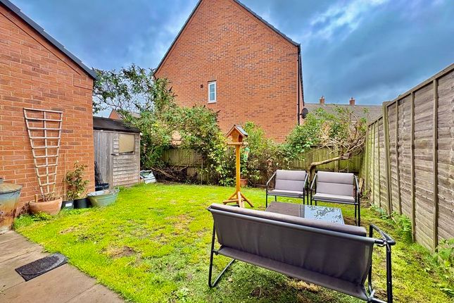 28, Bronte Drive, Newport photo 4