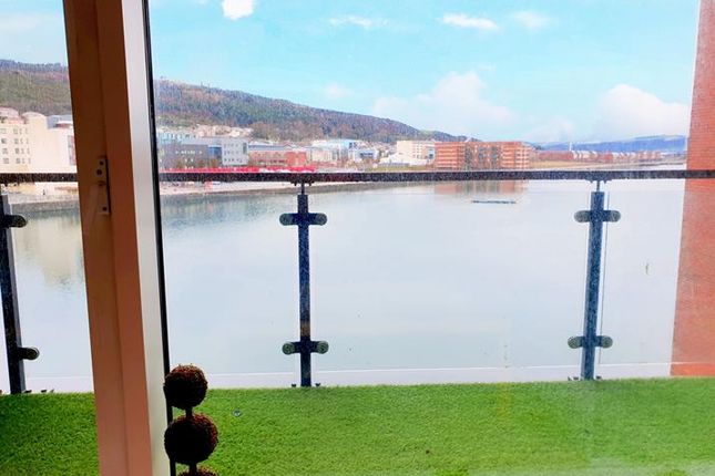 147, SWANSEA photo 2