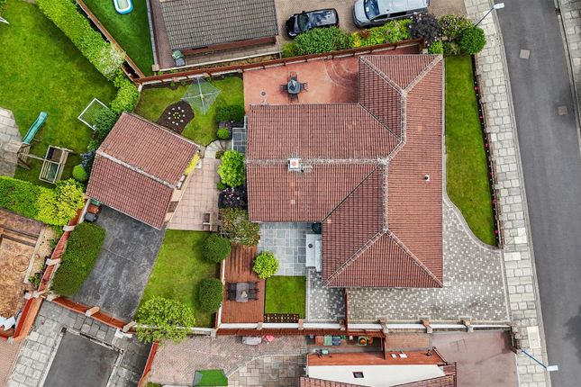 13, Lindisfarne Close, Hartlepool photo 4