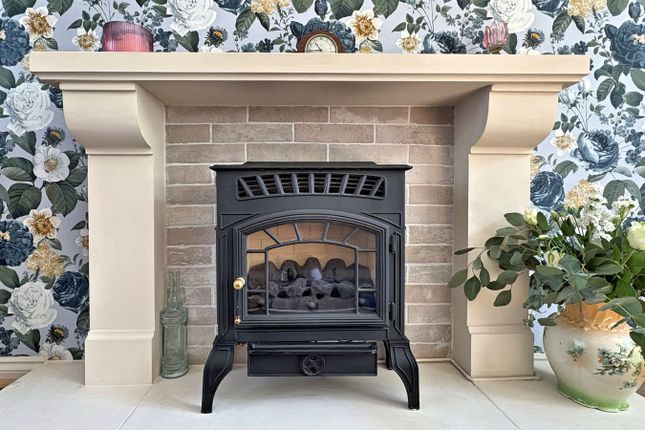 54, Woodlands Road, Charfield photo 4