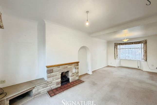 28 Valentine Road, Leicester photo 2