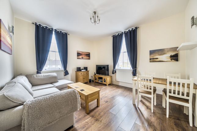 2-bed flat on 5, Cedar Court Road, Gloucestershire, £230,000