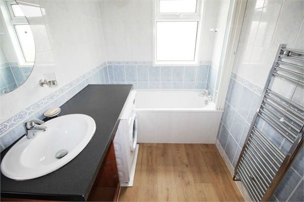 Side Annex - 43, Crundale Avenue, London photo 5