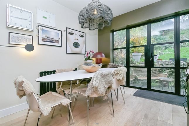 75, Geraints Way, Cowbridge photo 4