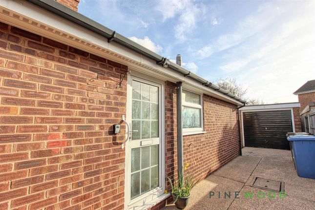 Detached bungalow for sale in Hereford Avenue, Mansfield Woodhouse, Mansfield