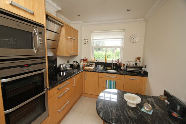 Flat 4, 11, Buxton Road, Eastbourne photo 4