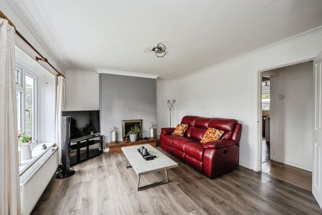 14, Allt-Y-Cham Drive, Swansea photo 2