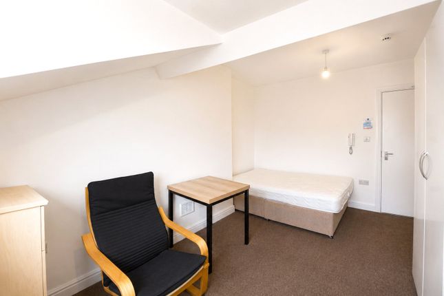 2d, 6, Mount Parade, North Yorkshire photo 2