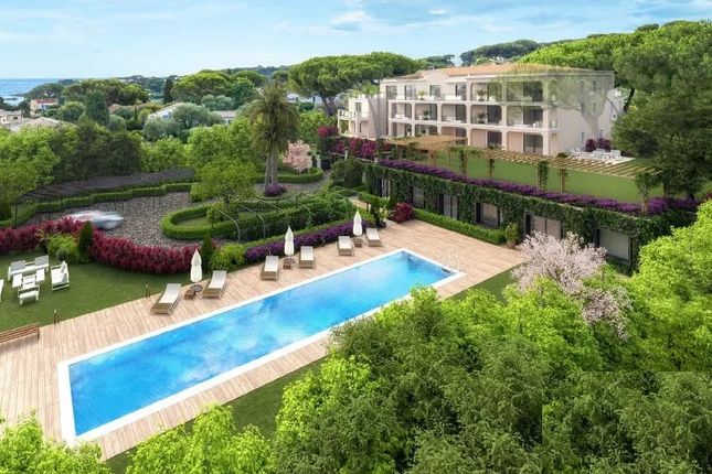 Apartment for sale in Antibes, Cap D'antibes, 06600, France