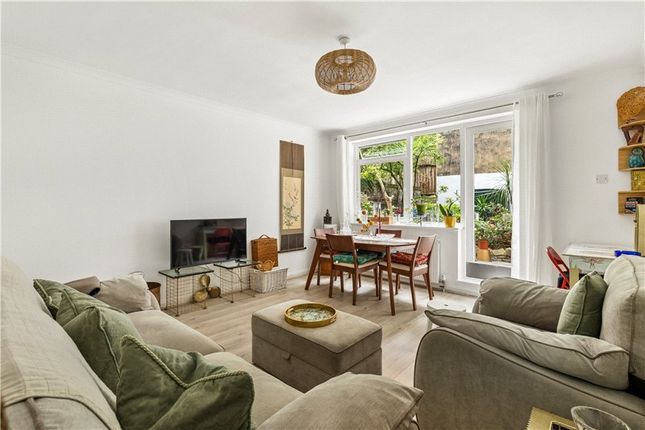 1, 31, Gledhow Gardens, London photo 3