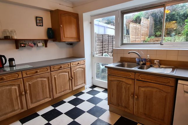 64 York Road, New Barnet photo 3