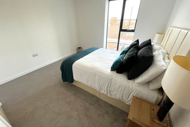 Flat for sale in Bowlinger Court, Queen Street