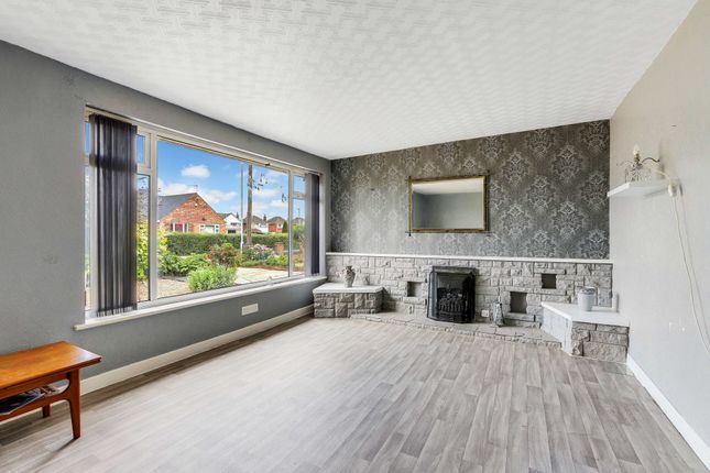 13 Rosslyn Drive, Nottingham photo 4