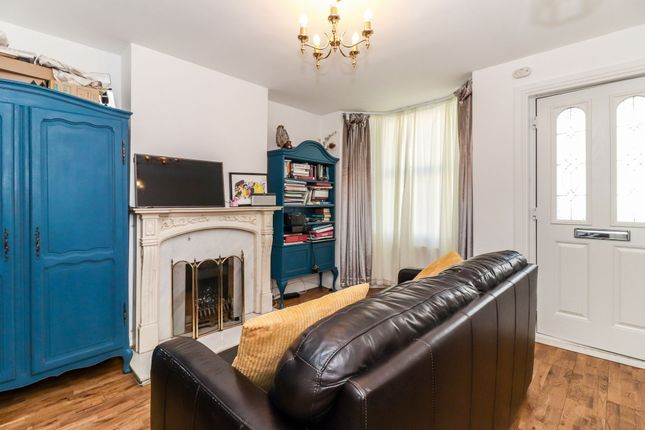 36 Nascot Street, Watford photo 2