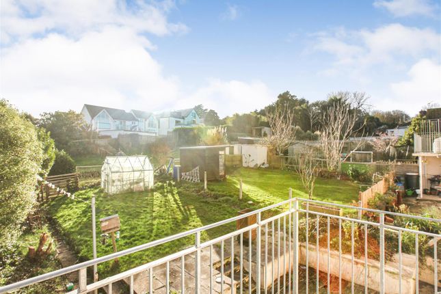 2-bed flat on 10, Kingsale Road, Devon, £125,000