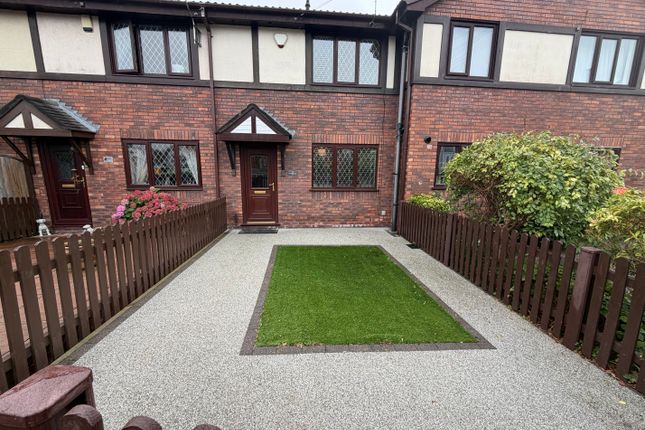 2-bed terraced on 101, War Office Road, Rochdale, £1,095/mo
