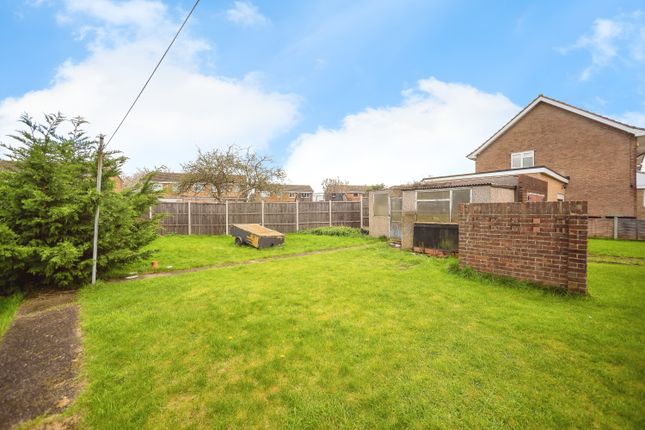 Semi-detached bungalow for sale in Hill Close, Istead Rise