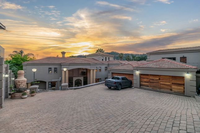 Detached house for sale in 185 Mount Pellan Drive, Glenvista, Gauteng, South Africa