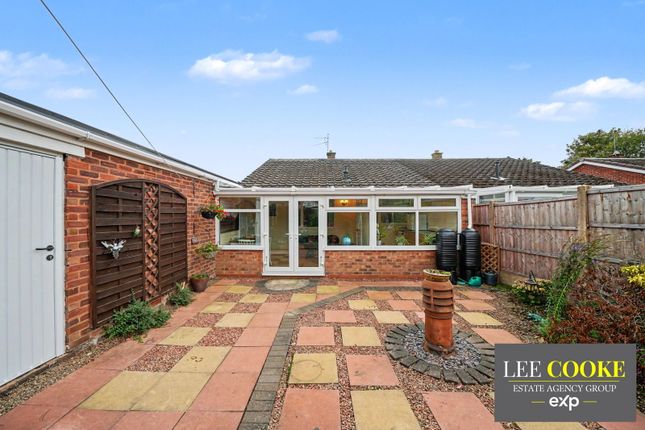 9, Hinton Grove, Wolverhampton photo 3