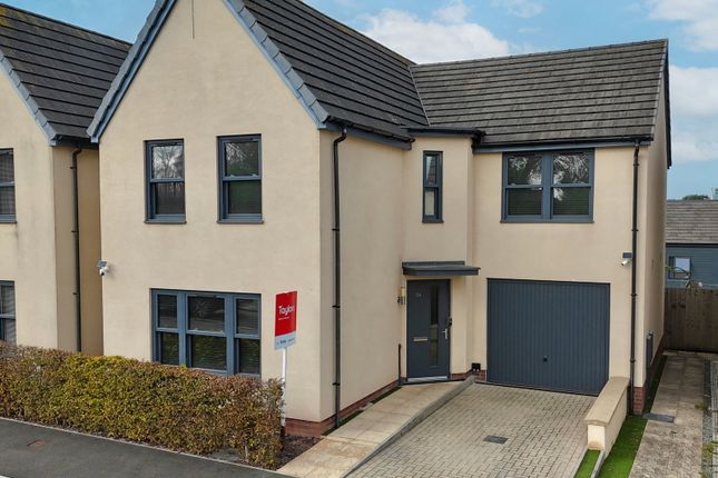 4-bed detached on White Rock Road, Paignton, £375,000