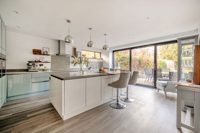 Ryecroft, Seymour Plain, Marlow photo 2
