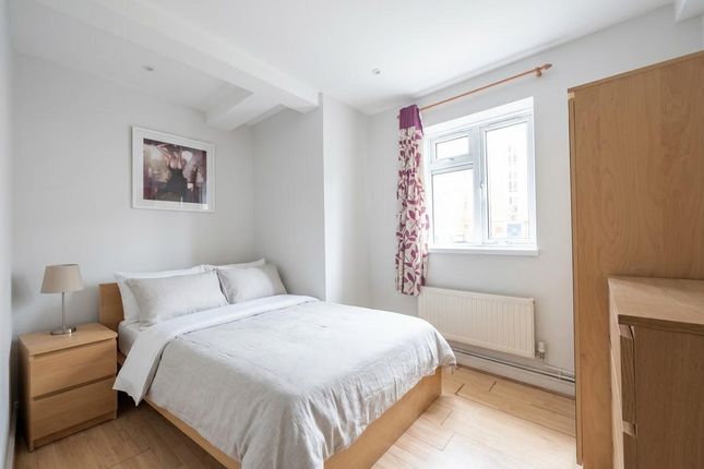 Flat 1, Crowndale Court, Crowndale Road, London photo 4